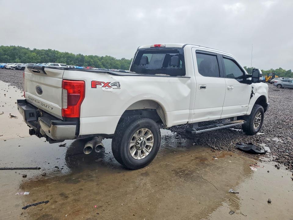 Photo 3 from auction – 2018 FORD F250 with VIN 1FT7W2BT5JED02761