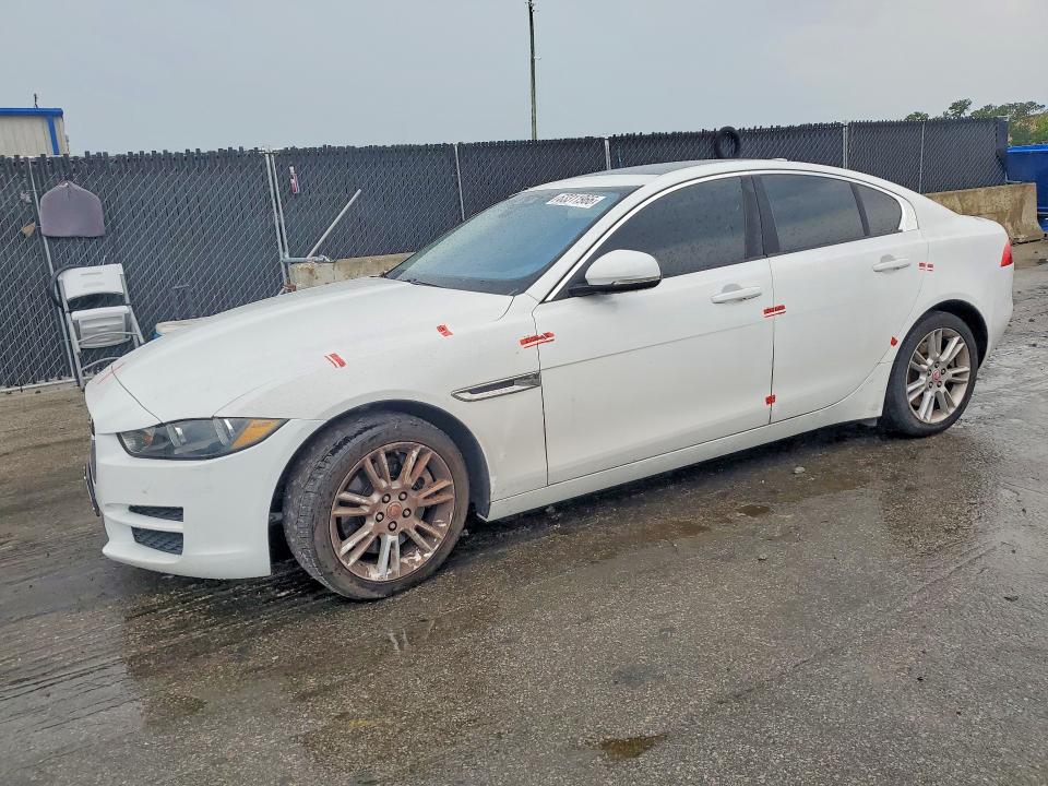 صورة رقم 1 من المزاد - 2018 JAGUAR XE مع VIN SAJAD4FX9JCP38157