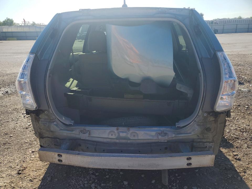 Photo 6 from auction – 2013 TOYOTA PRIUS V with VIN JTDZN3EU4D3189245