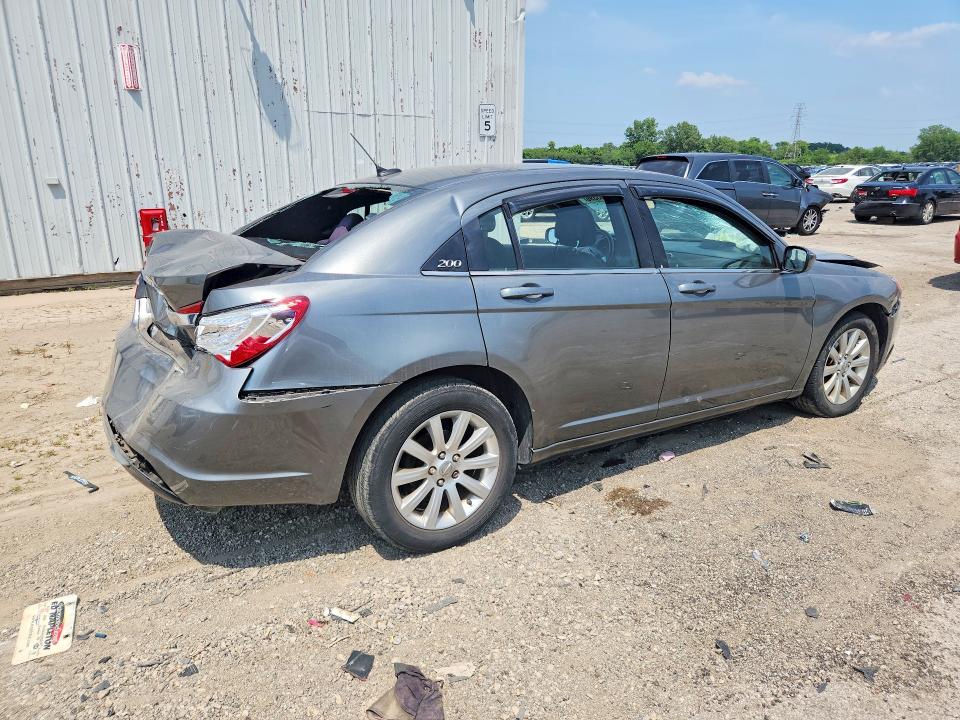 صورة رقم 3 من المزاد - 2012 CHRYSLER 200 مع VIN 1C3CCBBB0CN198136