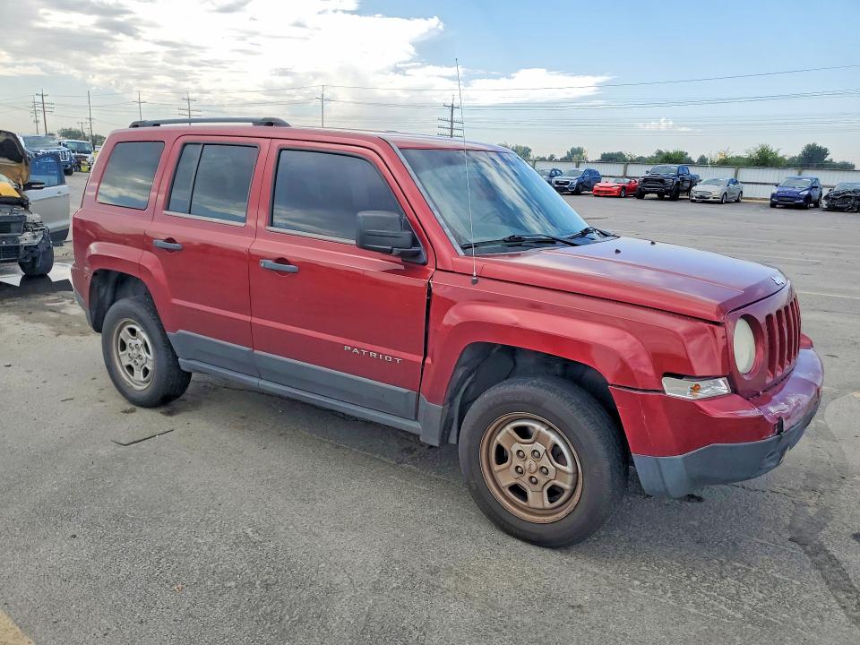 Photo 4 from auction – 2014 JEEP PATRIOT with VIN 1C4NJPBB1ED726637