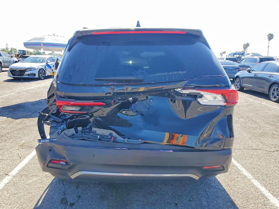 Photo 6 from auction – 2024 TOYOTA GRAND HIGHLANDER with VIN 5TDAAAB58RS007627