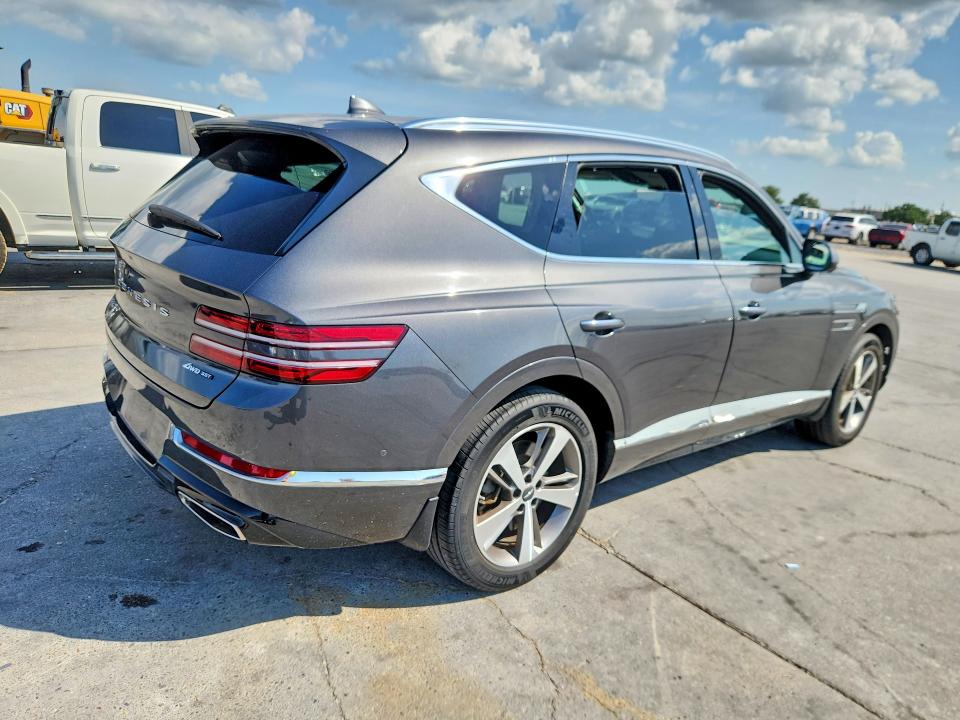 Photo 3 from auction – 2022 GENESIS GV80 with VIN KMUHCESC9NU094715