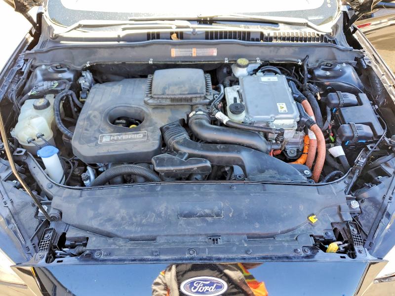 Photo 11 from auction – 2019 FORD FUSION with VIN 3FA6P0LU4KR109901