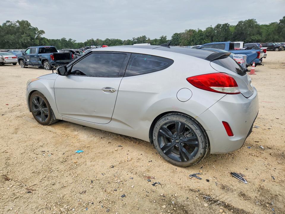 Photo 2 from auction – 2014 HYUNDAI VELOSTER with VIN KMHTC6AD0EU194940