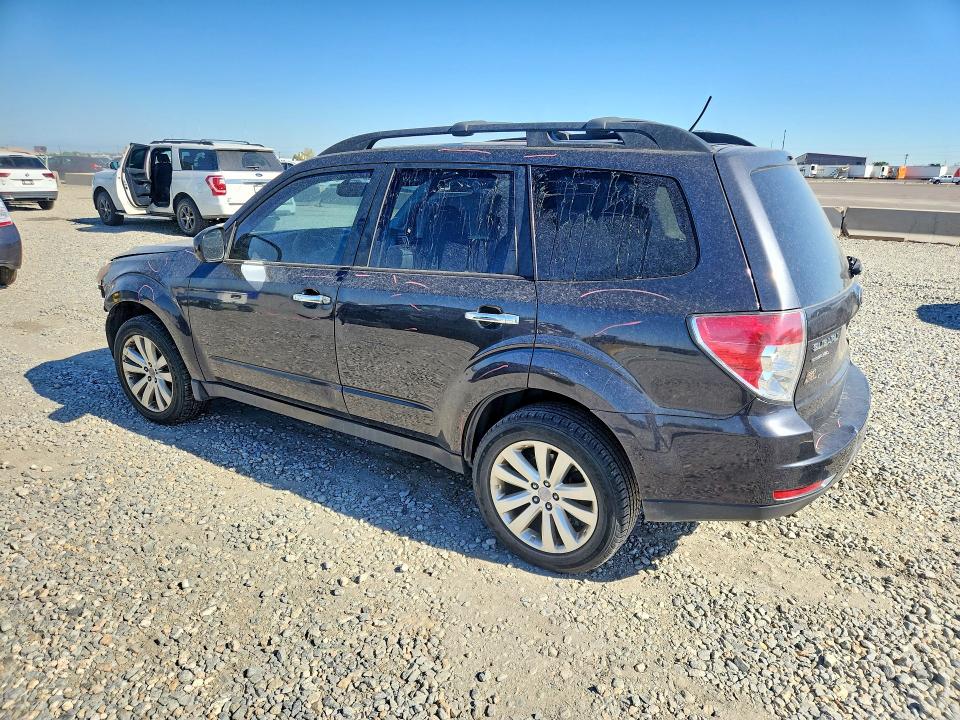 Photo 2 from auction – 2012 SUBARU FORESTER with VIN JF2SHBDC1CH400593