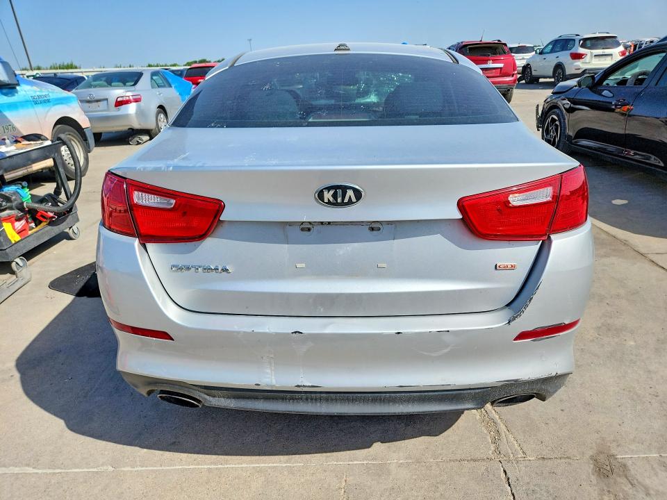 Photo 6 from auction – 2015 KIA OPTIMA with VIN 5XXGM4A71FG433761