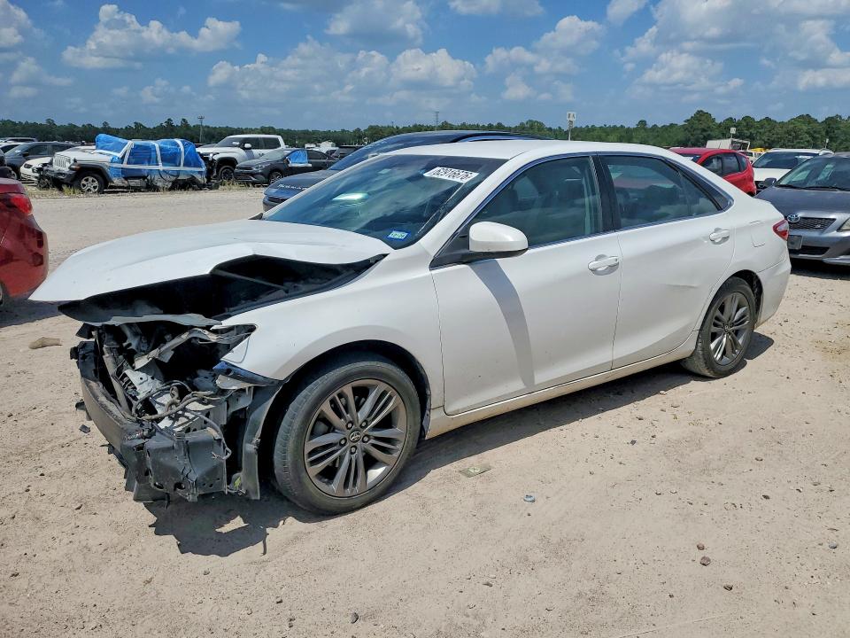 TOYOTA CAMRY 2016 with VIN 4T1BF1FK4GU196951 - Photo from auction