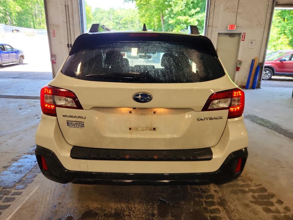 Photo 6 from auction – 2018 SUBARU OUTBACK with VIN 4S4BSANCXJ3385431