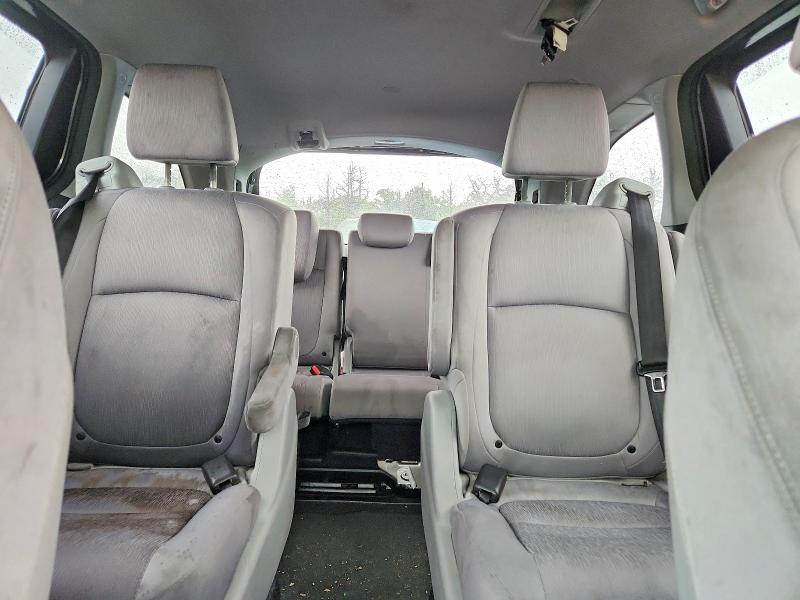 Photo 10 from auction – 2018 HONDA ODYSSEY with VIN 5FNRL6H57JB086234