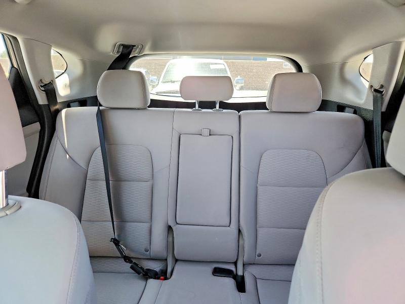 Photo 10 from auction – 2020 HYUNDAI TUCSON with VIN KM8J23A44LU113248