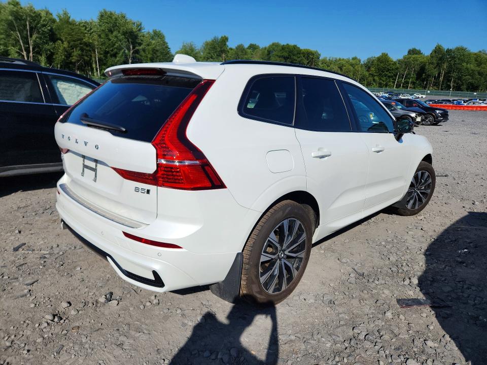 Photo 3 from auction – 2024 VOLVO XC60 with VIN YV4L12RK2R1762020