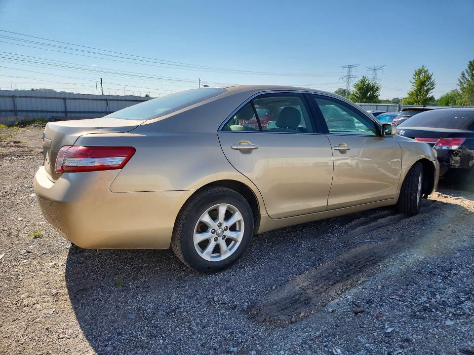 Foto 3 de la subasta – 2011 TOYOTA CAMRY con VIN 4T1BF3EK7BU203607