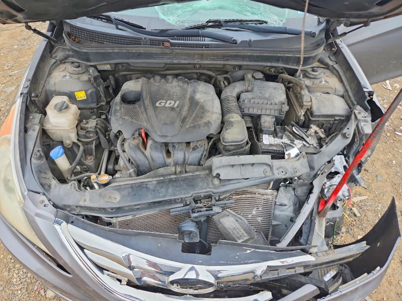 Photo 11 from auction – 2011 HYUNDAI SONATA with VIN 5NPEC4AC5BH161415