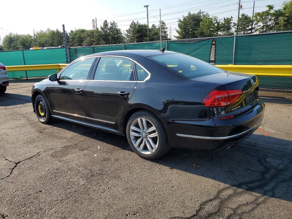 Photo 2 from auction – 2016 VOLKSWAGEN PASSAT with VIN 1VWCT7A34GC036592