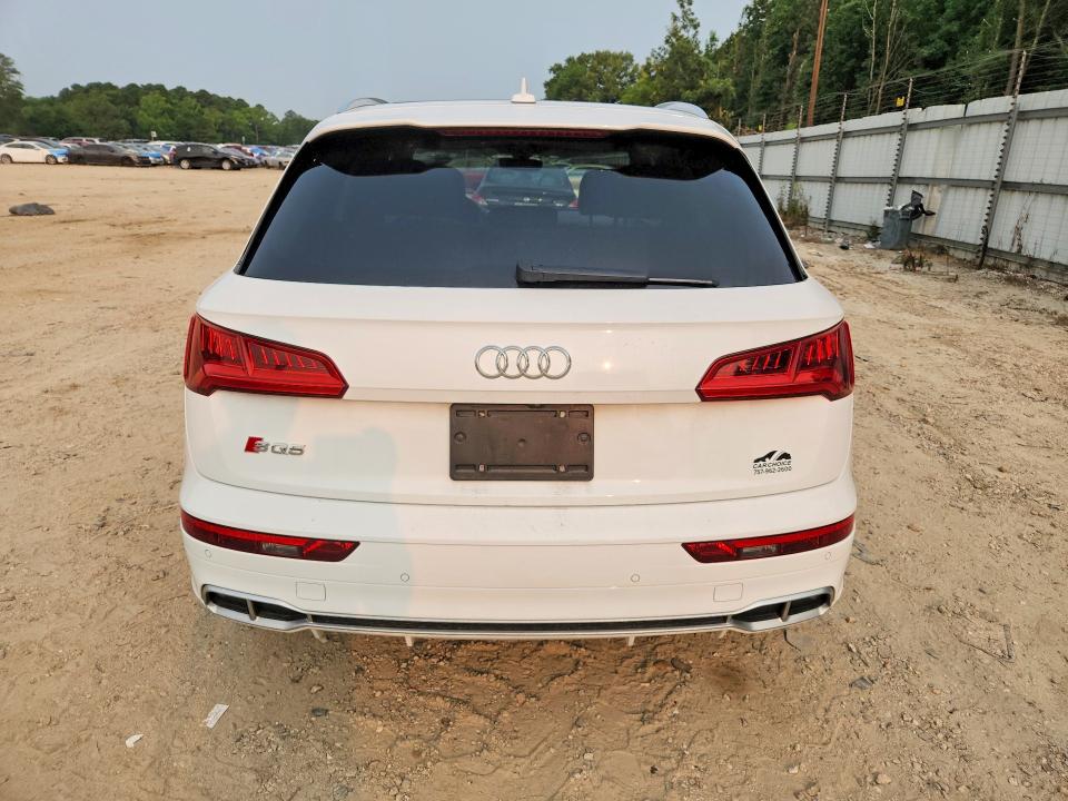 Photo 6 from auction – 2018 AUDI SQ5 with VIN WA1A4AFY6J2028283