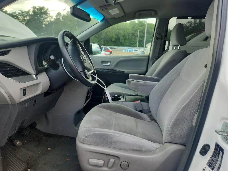 Photo 7 from auction – 2015 TOYOTA SIENNA with VIN 5TDKK3DC4FS539039