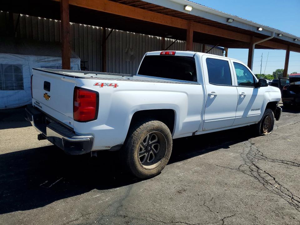 Photo 3 from auction – 2017 CHEVROLET SILVERADO with VIN 1GCUKREC9HF229840