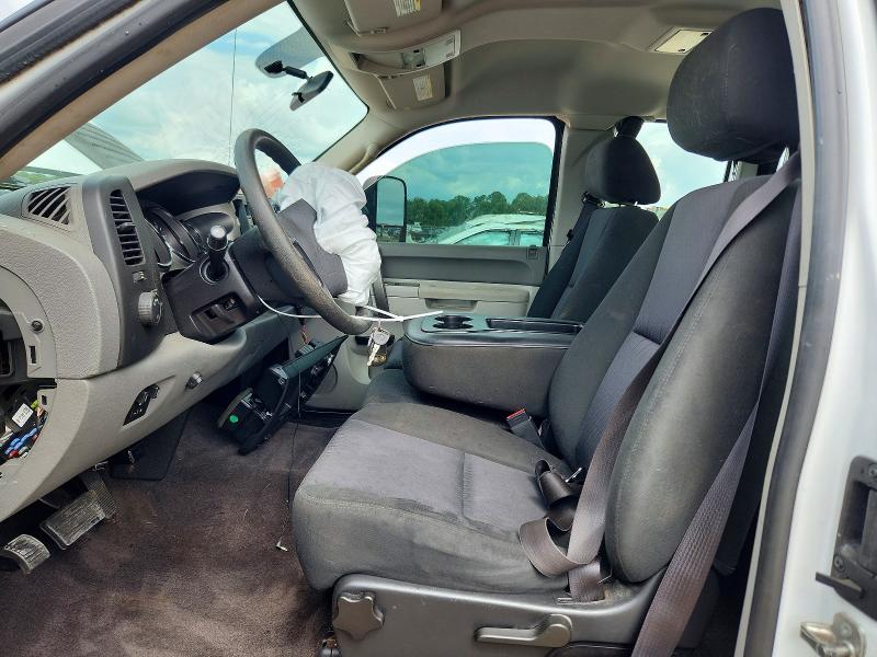 Photo 7 from auction – 2013 CHEVROLET SILVERADO with VIN 1GC2CVCB0DZ370893