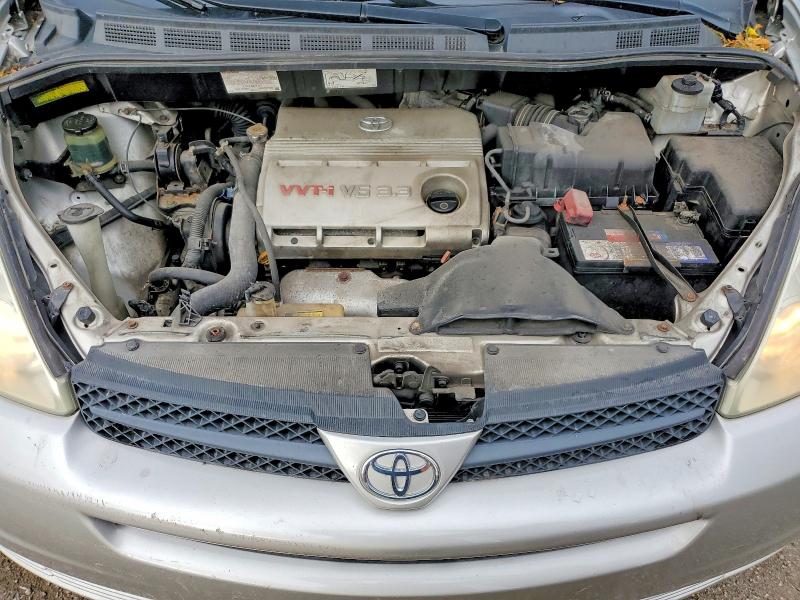 Photo 12 from auction – 2004 TOYOTA SIENNA with VIN 5TDZA29C64S145057