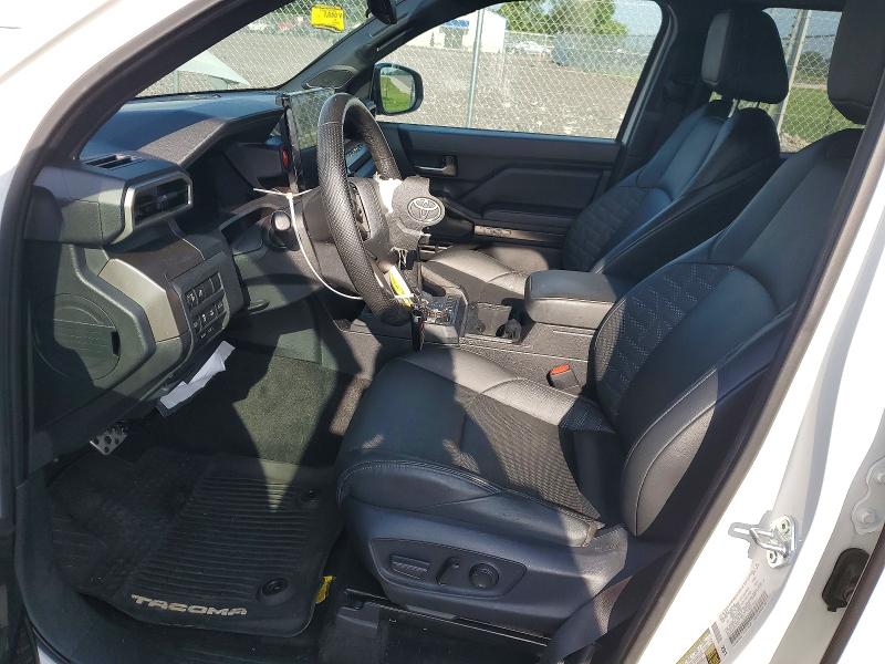 Photo 7 from auction – 2024 TOYOTA TACOMA with VIN 3TMLB5JN9RM074011