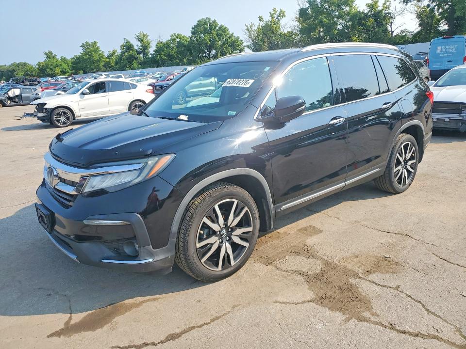 HONDA PILOT 2019 with VIN 5FNYF6H6XKB093000 - Photo from auction