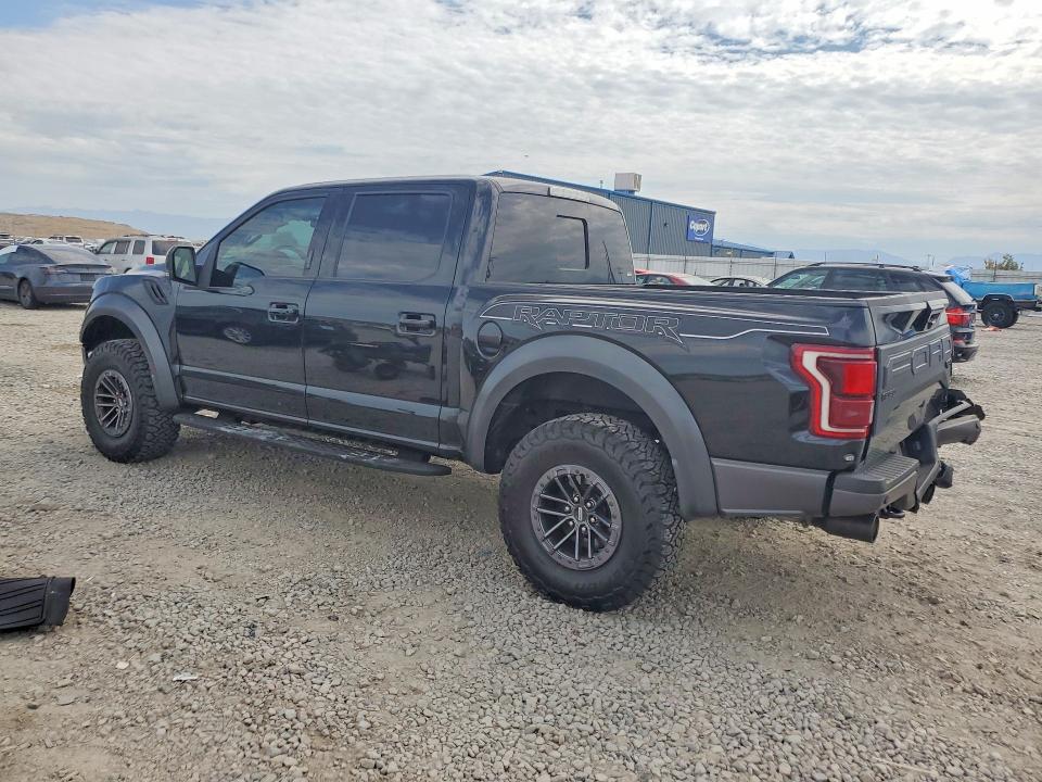 Photo 2 from auction – 2019 FORD F150 with VIN 1FTFW1RG1KFC04594