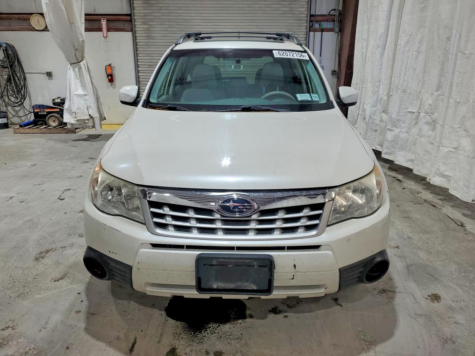 Photo 5 from auction – 2012 SUBARU FORESTER with VIN JF2SHADC1CH448248