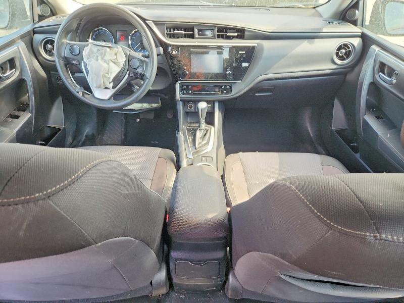 Zdjęcie 8 z aukcji – 2017 TOYOTA COROLLA z VIN 2T1BURHE6HC862559