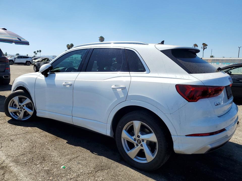 Photo 2 from auction – 2021 AUDI Q3 with VIN WA1AUCF33M1108201