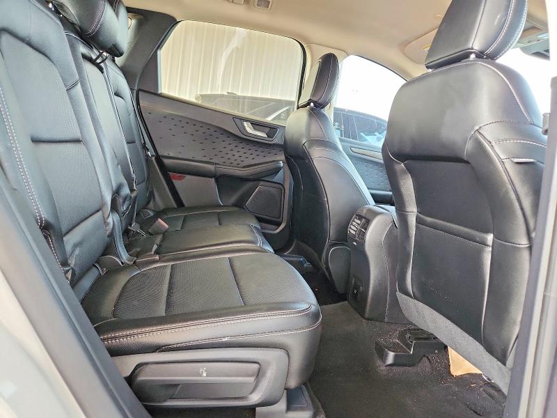 Photo 11 from auction – 2020 FORD ESCAPE with VIN 1FMCU9J94LUA98915