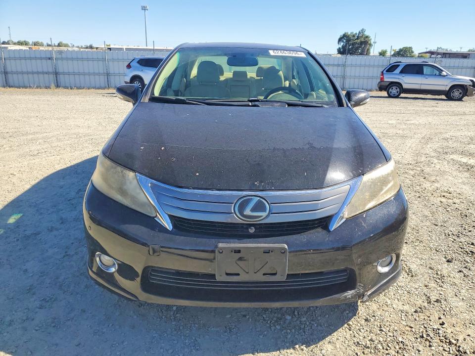 Photo 5 from auction – 2010 LEXUS HS with VIN JTHBB1BA5A2012809
