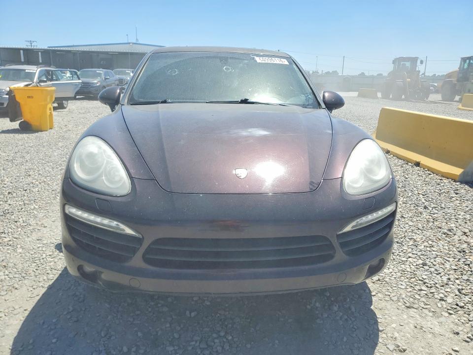 Photo 5 from auction – 2012 PORSCHE CAYENNE with VIN WP1AE2A21CLA90469