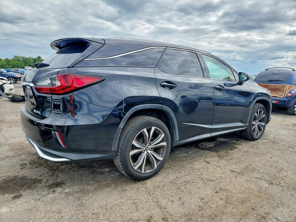 Photo 3 from auction – 2018 LEXUS RX with VIN JTJDZKCA9J2007720