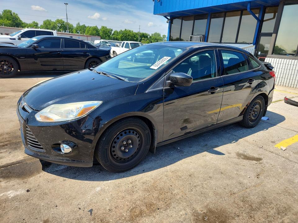 FORD FOCUS 2012 with VIN 1FAHP3F22CL211086 - Photo from auction