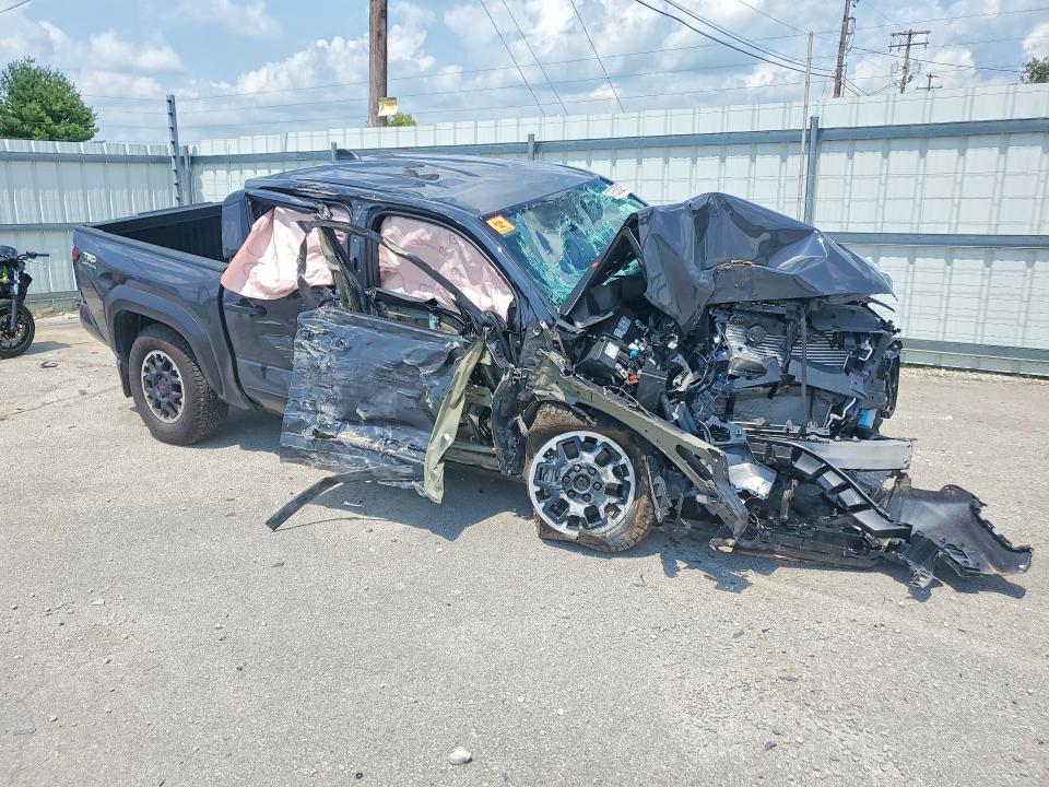 Photo 4 from auction – 2026 TOYOTA TACOMA with VIN 3TMLB5JN9TM226991