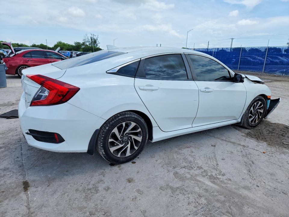 Photo 3 from auction – 2017 HONDA CIVIC with VIN 19XFC2F70HE080694