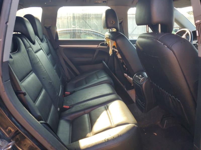 Photo 11 from auction – 2005 PORSCHE CAYENNE with VIN WP1AA29P15LA22901
