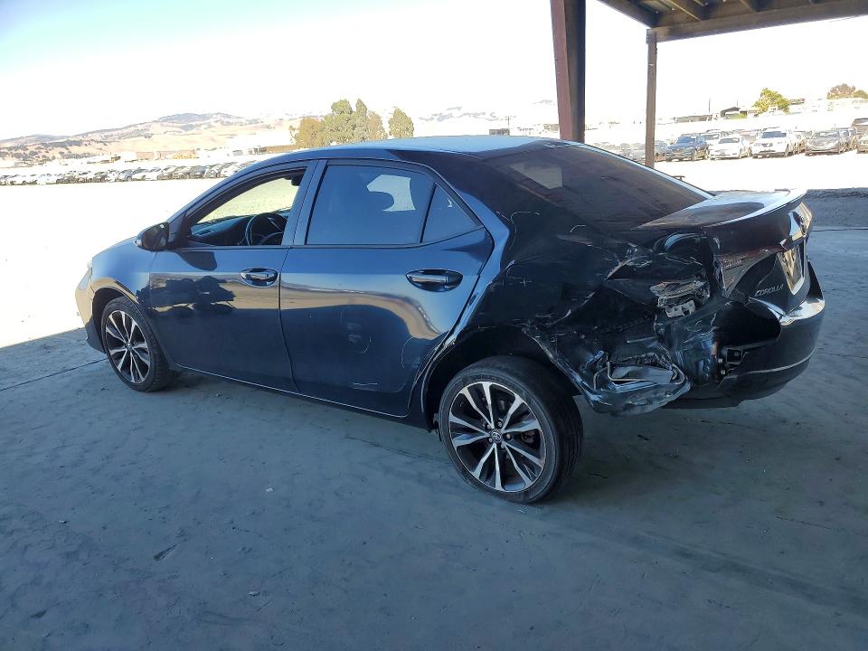 Photo 2 from auction – 2017 TOYOTA COROLLA with VIN 5YFBURHE1HP638101