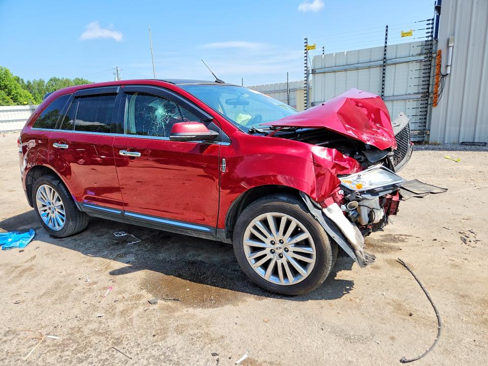 Foto 4 de la subasta – 2015 LINCOLN MKX con VIN 2LMDJ8JK7FBL23594