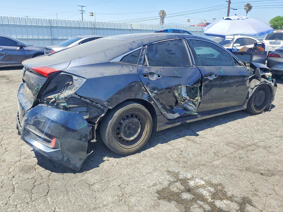Photo 3 from auction – 2019 HONDA CIVIC with VIN 2HGFC2F6XKH592855