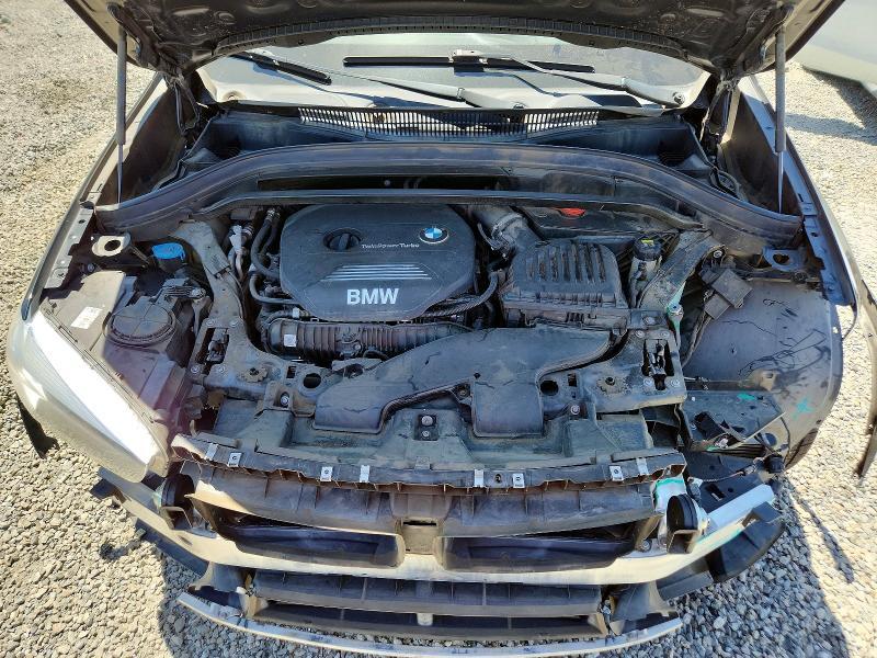 Photo 12 from auction – 2018 BMW X1 with VIN WBXHU7C34J5H40666