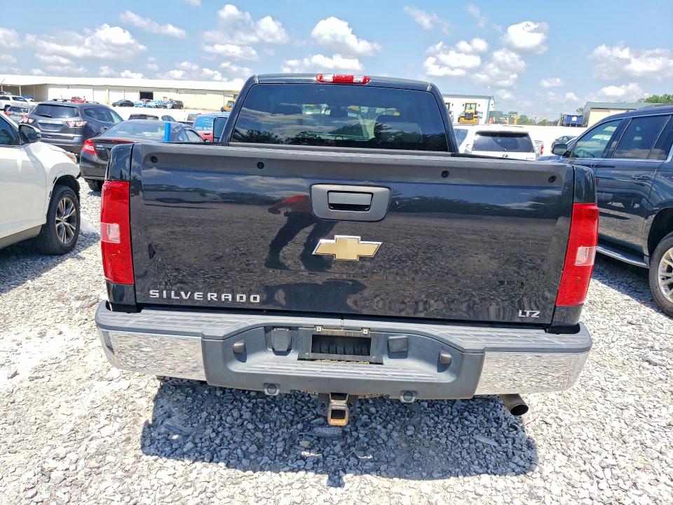 Photo 6 from auction – 2007 CHEVROLET SILVERADO with VIN 2GCEC19Y171680212