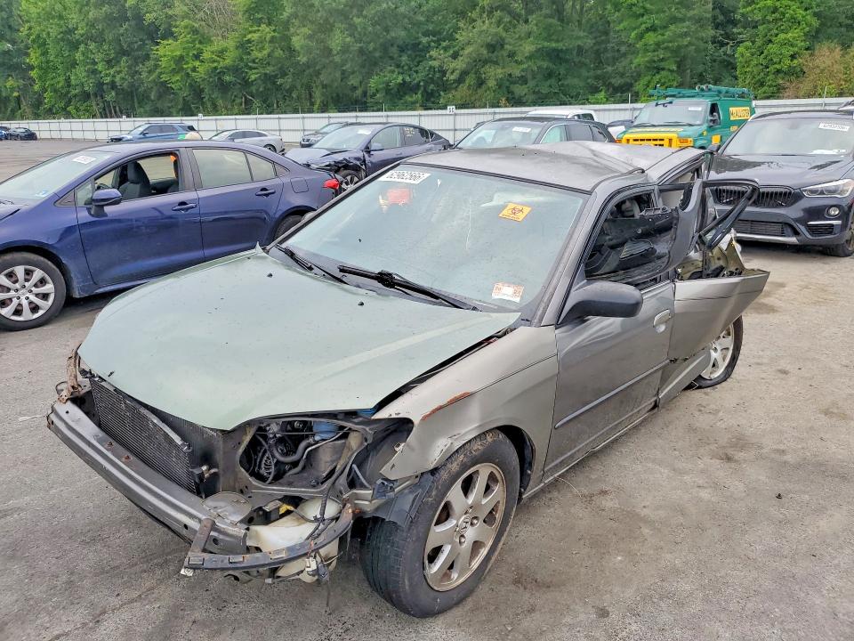 HONDA CIVIC 2004 con VIN 2HGES16514H628600 - Foto de la subasta