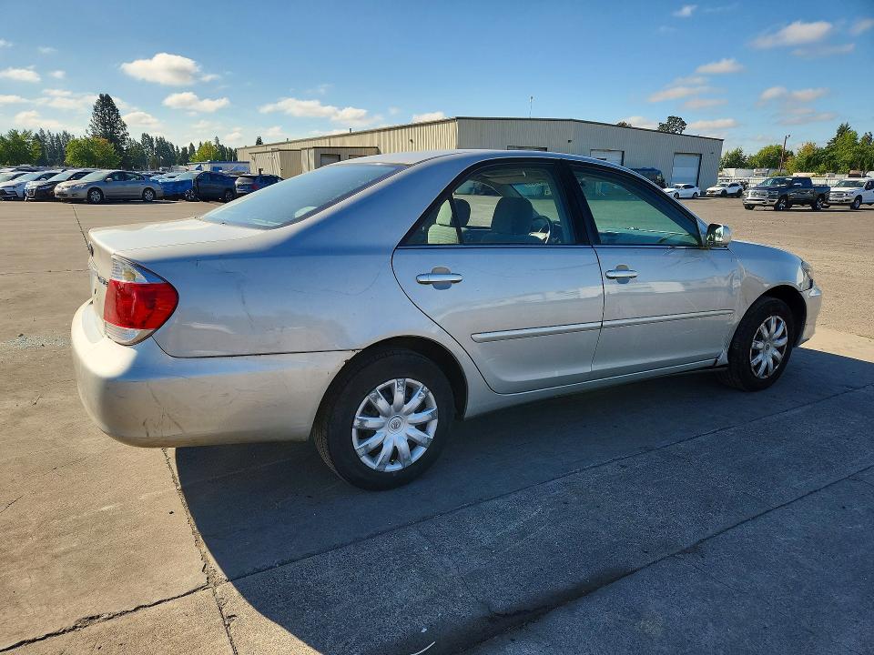 Photo 3 from auction – 2006 TOYOTA CAMRY with VIN 4T1BE30K56U747149
