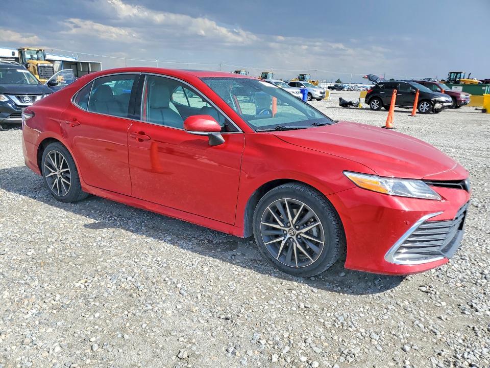 Photo 4 from auction – 2023 TOYOTA CAMRY with VIN 4T1F31AK0PU054422