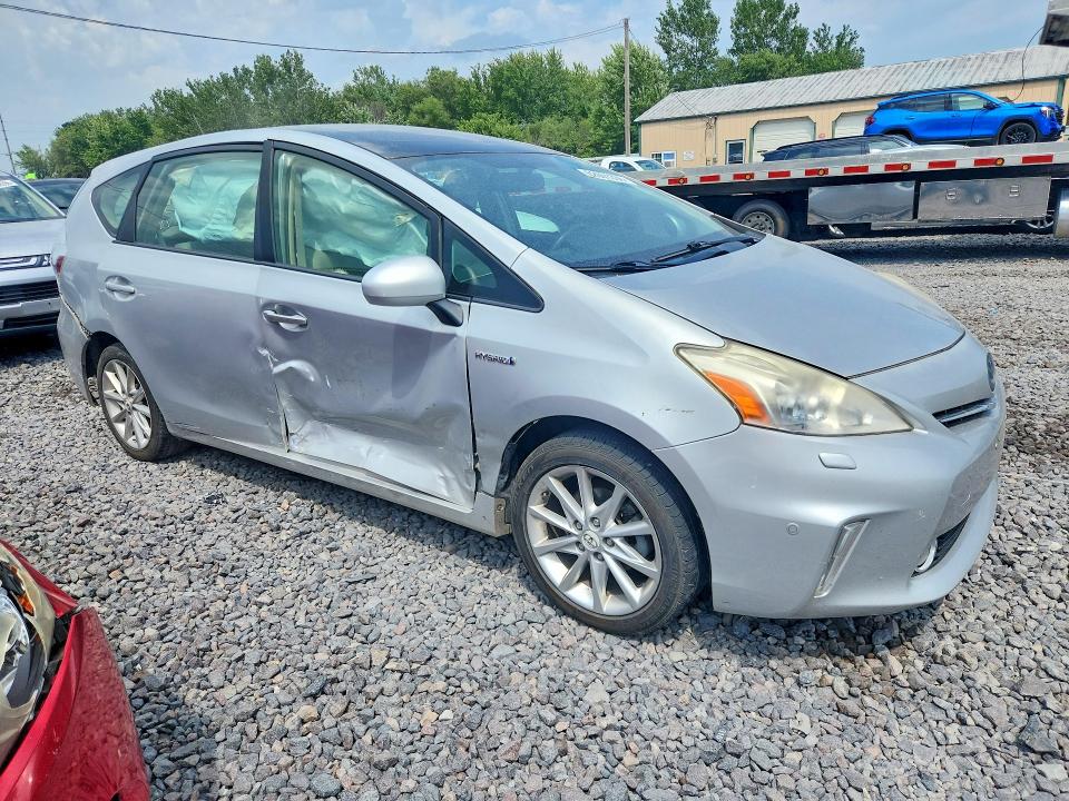 Photo 4 from auction – 2012 TOYOTA PRIUS V with VIN JTDZN3EU8C3034101