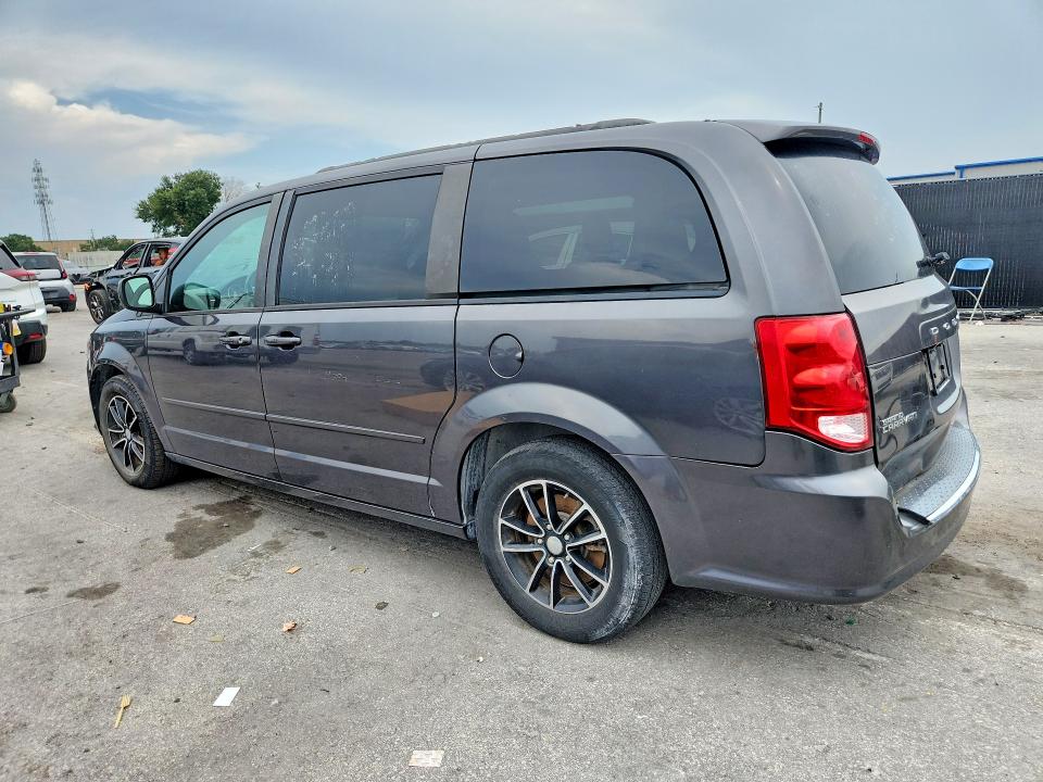 Photo 2 from auction – 2017 DODGE GRAND CARAVAN with VIN 2C4RDGEG7HR765184