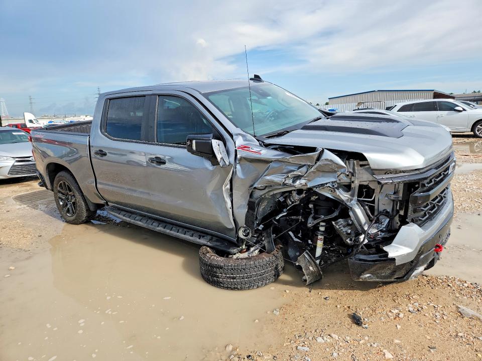 Photo 4 from auction – 2026 CHEVROLET SILVERADO with VIN 3GCUKFEDXTG203309