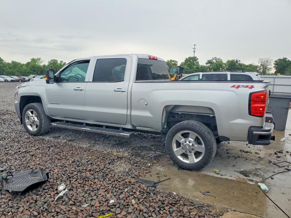 Photo 2 from auction – 2019 CHEVROLET SILVERADO with VIN 1GC1KREG2KF178033